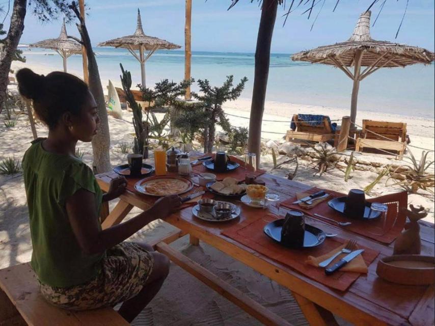 Mada Surf Ranch Hotel Anakao Ngoại thất bức ảnh