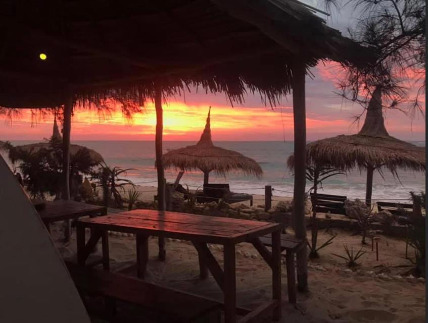 Mada Surf Ranch Hotel Anakao Ngoại thất bức ảnh