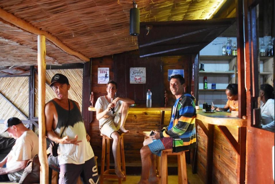 Mada Surf Ranch Hotel Anakao Ngoại thất bức ảnh