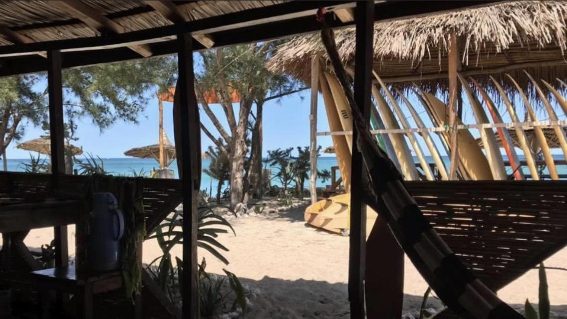 Mada Surf Ranch Hotel Anakao Ngoại thất bức ảnh