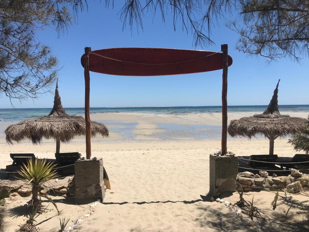 Mada Surf Ranch Hotel Anakao Ngoại thất bức ảnh